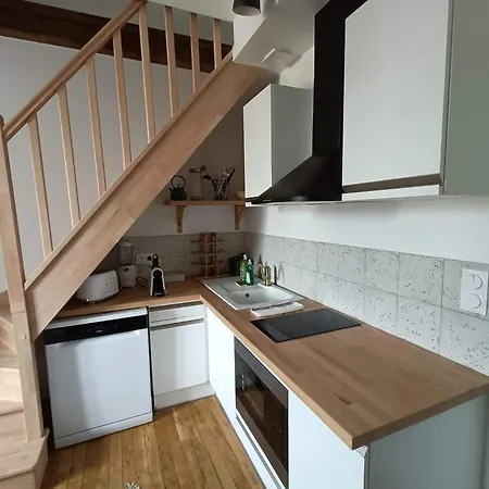 Nid De Charme Pour Soiree Romantique * ディジョン